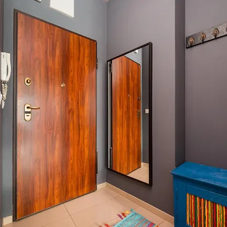 Apartamento Ochota Superior By Bookinghost